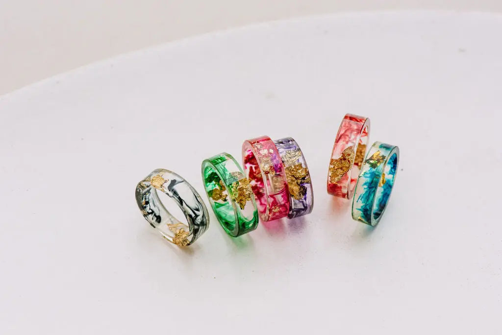 The Beauty of Resin Rings: A Unique and Artistic Choice